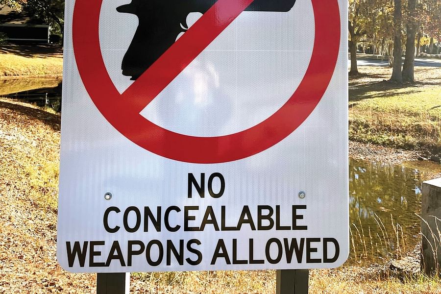 No firearms allowed sign